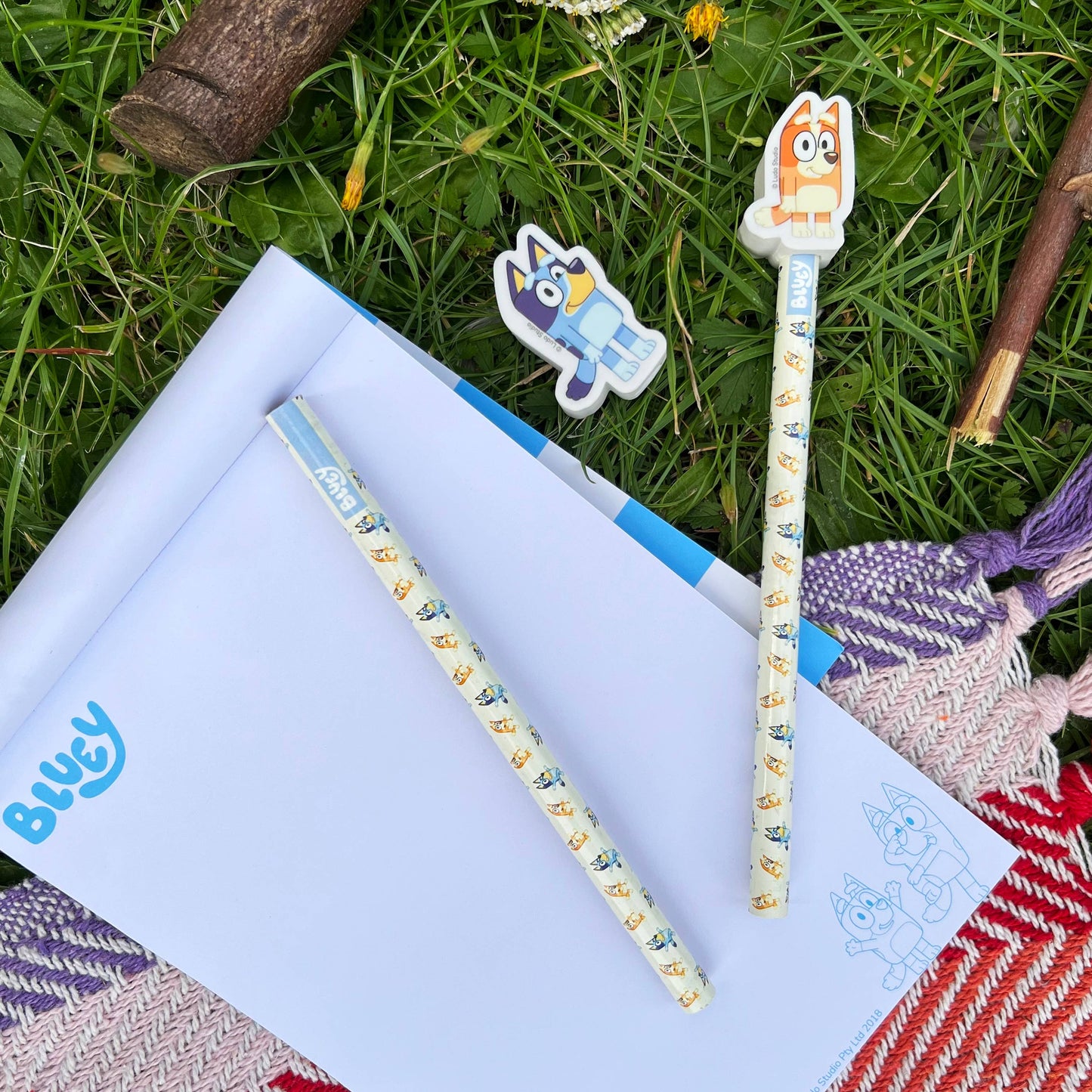 Bluey Fully Licensed Pencil and Eraser Set