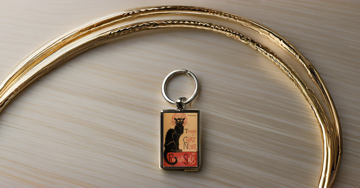 Le Chat Noir Keyring – Vintage French Art Metal Keychain