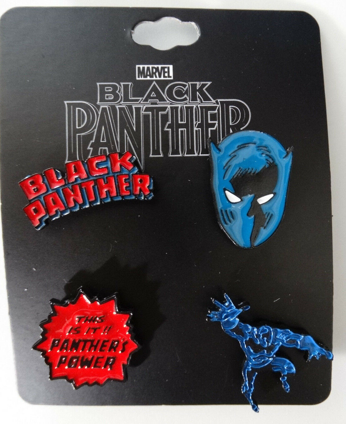 Lot de quatre badges sous licence Marvel Comics Black Panther