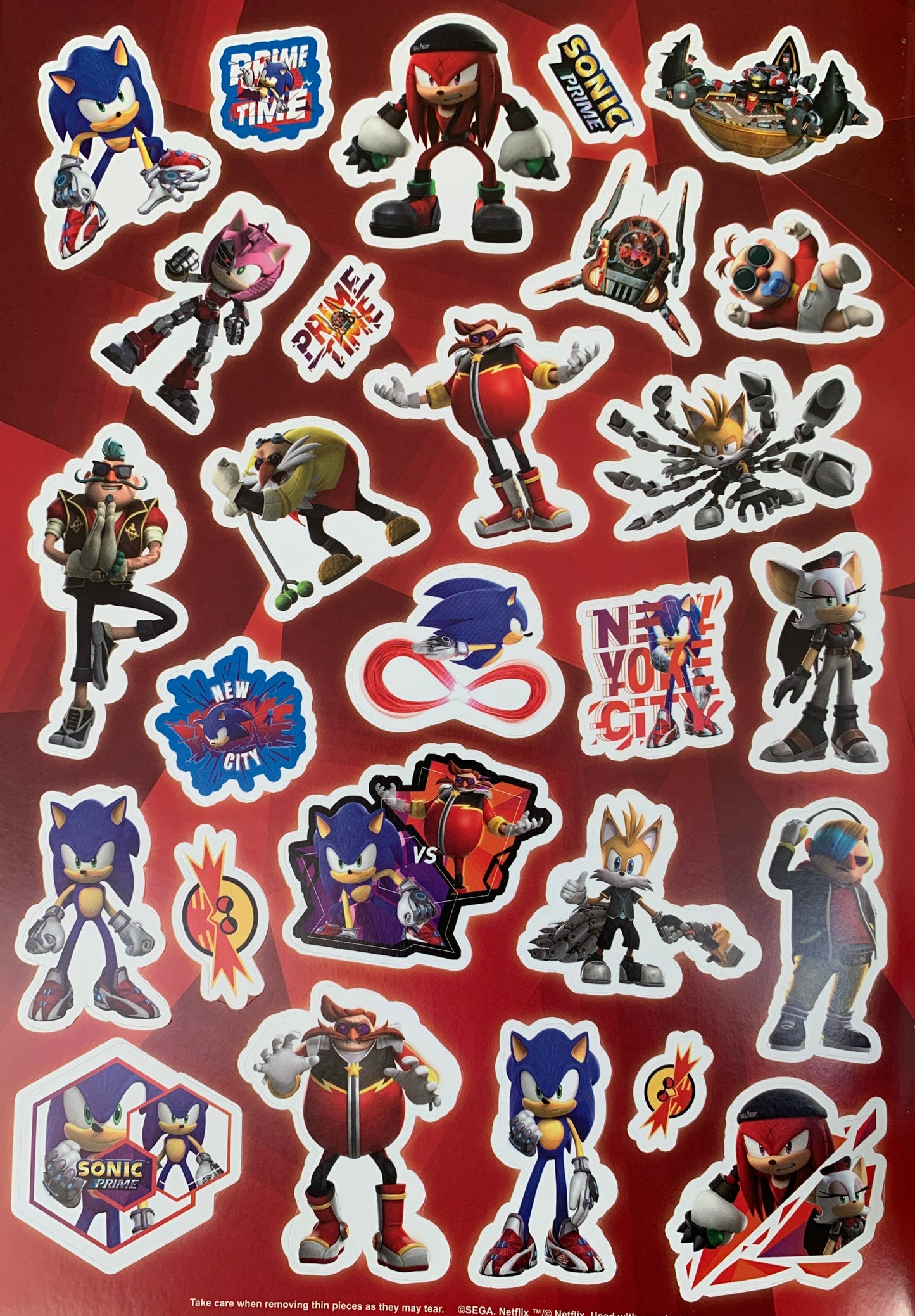 Sonic the Hedgehog A4 Sticker & Colouring Book | 90+ Reusable Stickers | Kids Activity Ages 3+