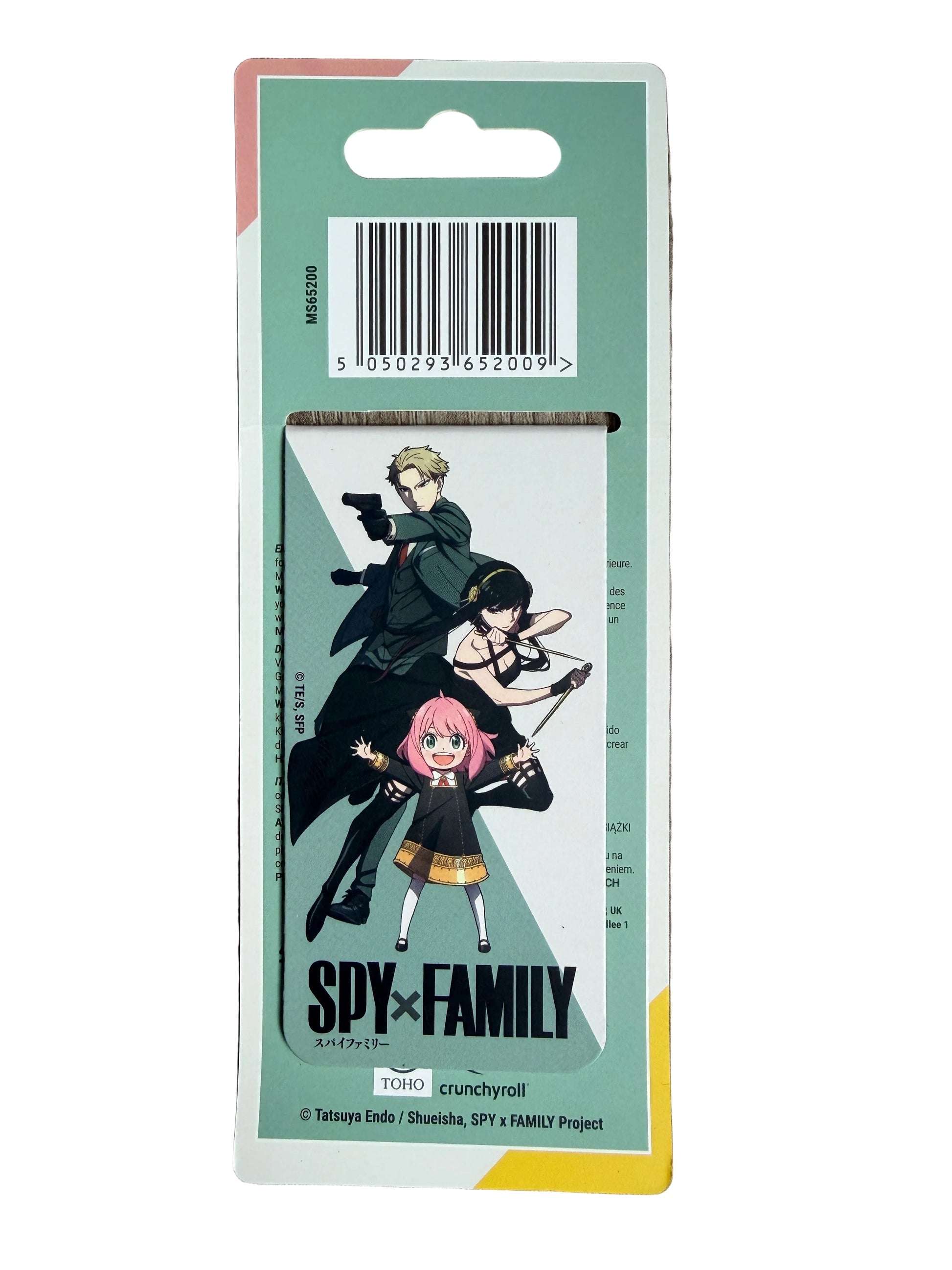 Spy x Family character figurine packaging with green and white design