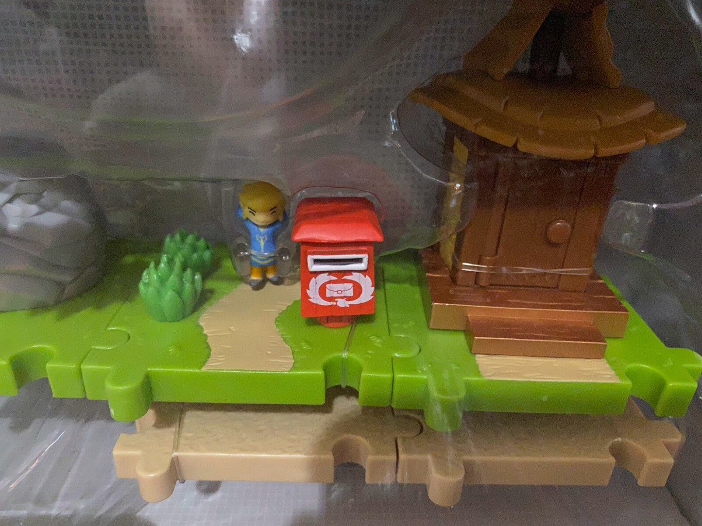 Close-up of 1-inch Link micro figure from Zelda Wind Waker set